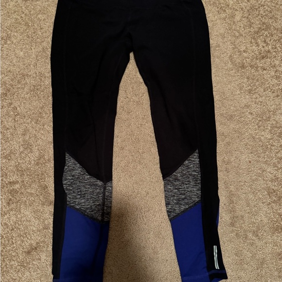 3 pairs of leggings - Picture 3 of 4